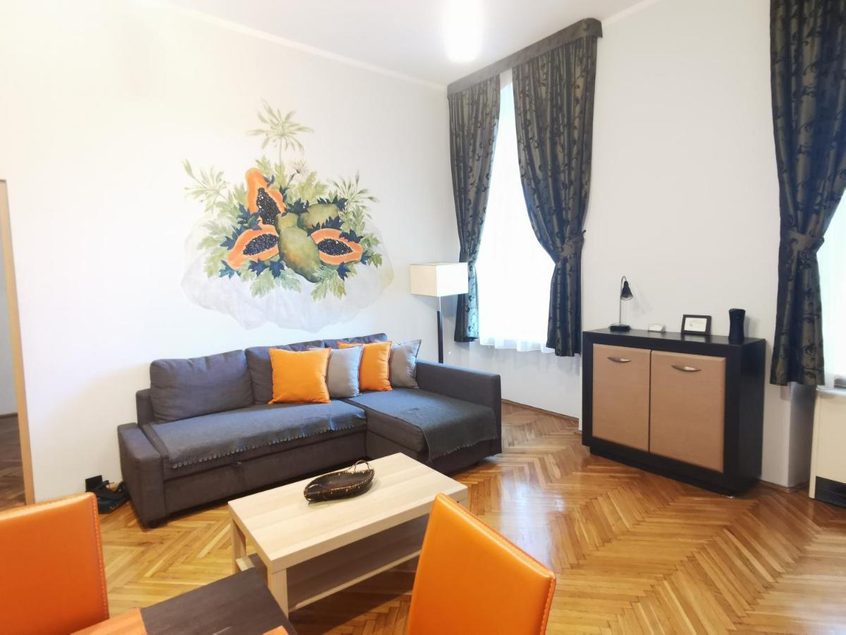 Deluxe Suite ul Św Sebastiana 22