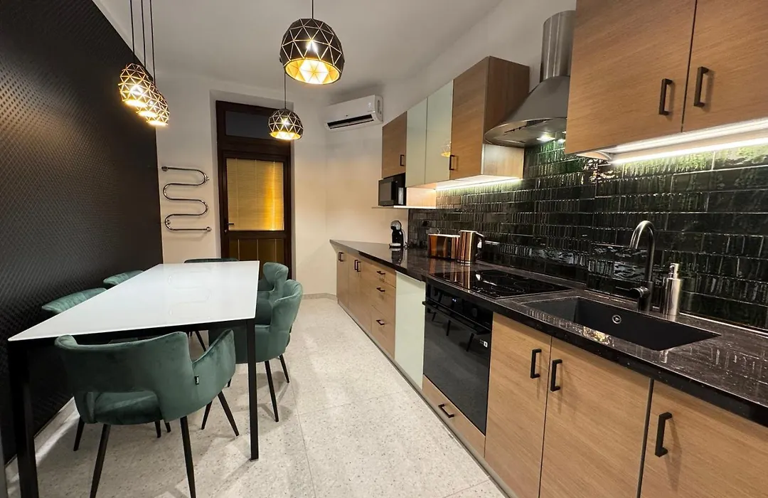 Central Krak Apartments-1
